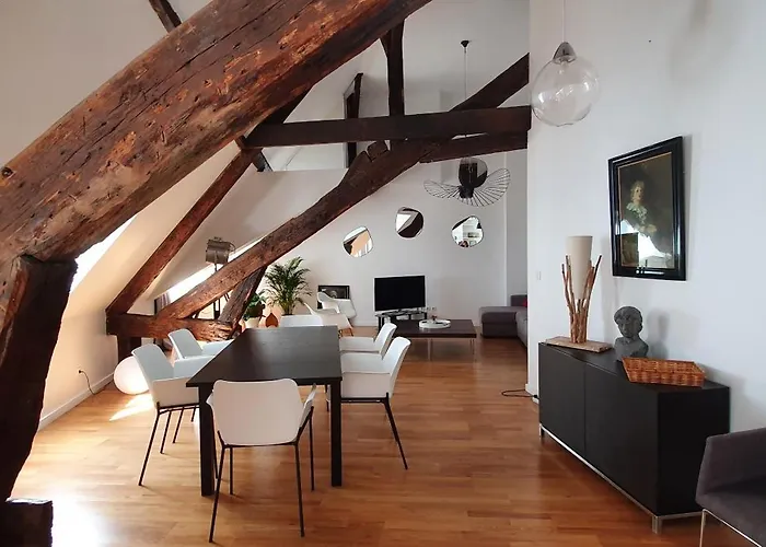 Appartement Climatise Pour 6 Personnes Secteur Opera Garnier, Galeries Lafayette